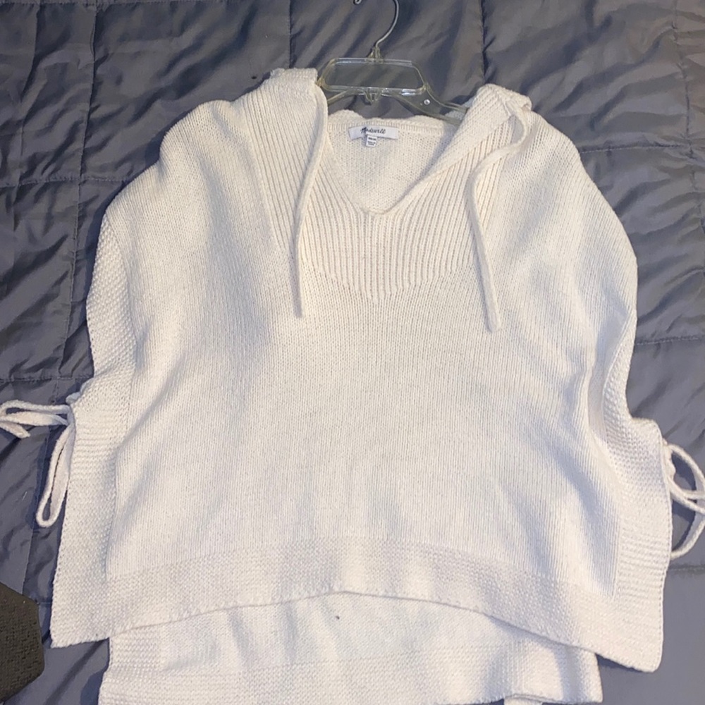madewell cream/white sweater with hoodie, slits with ties on both sides